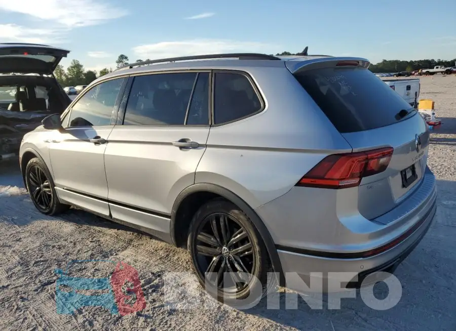 3VVCB7AX8NM063252 Photo# 2
