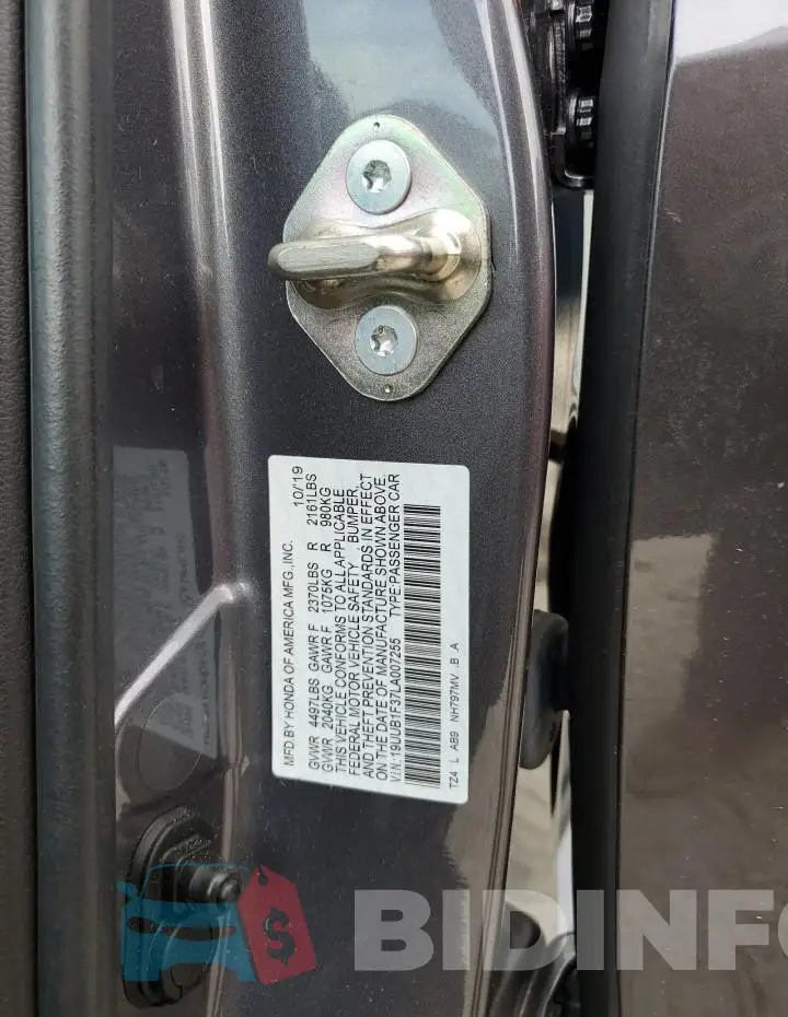 19UUB1F37LA007255 Photo# 12