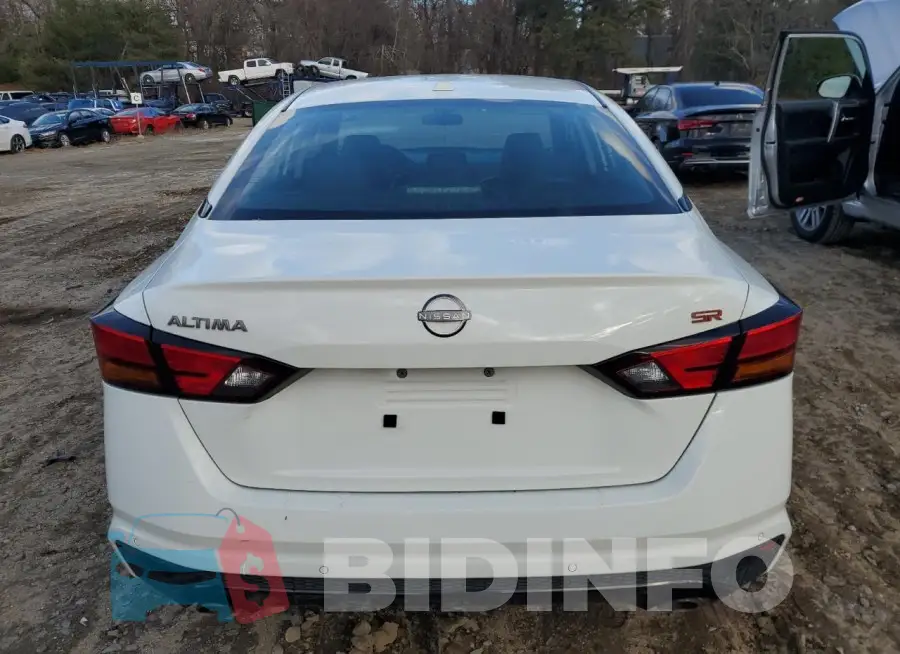 1N4BL4CV5PN367364 Photo# 6
