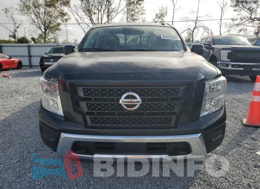1N6AA1EC5MN526527 Photo# 5