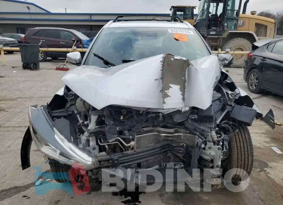 3N1CP5CU1JL520817 Photo# 5