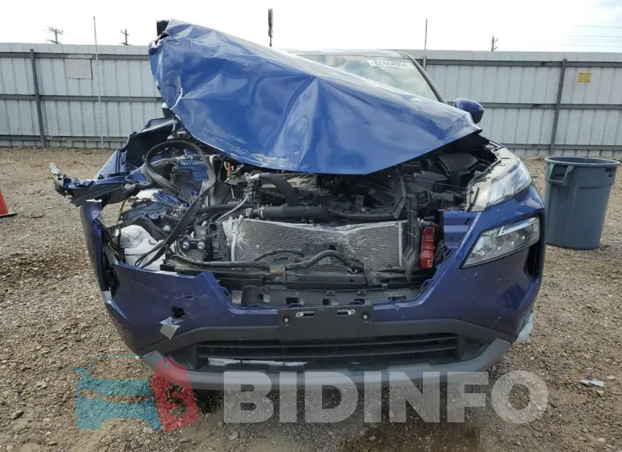 JN8BT3BA3PW436568 Photo# 5