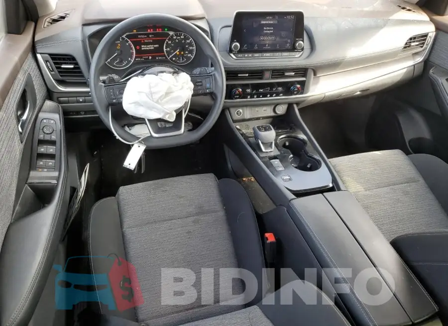JN8BT3BA3PW436568 Photo# 8