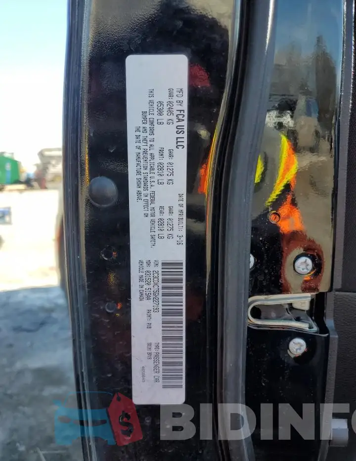 2C3CDXCT5GH227193 Photo# 13