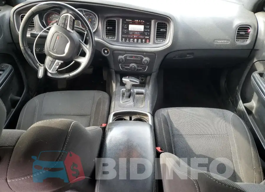 2C3CDXHG7GH235243 Photo# 8