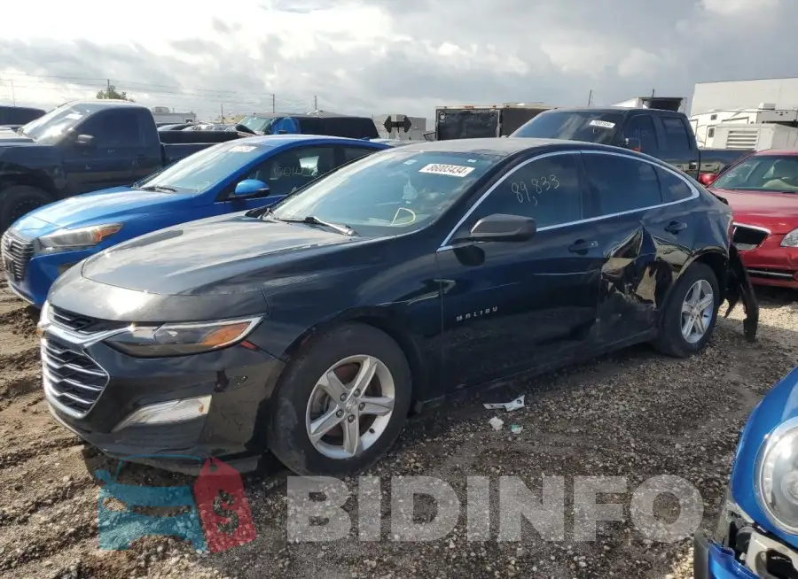 1G1ZB5ST2LF017110 Photo# 1