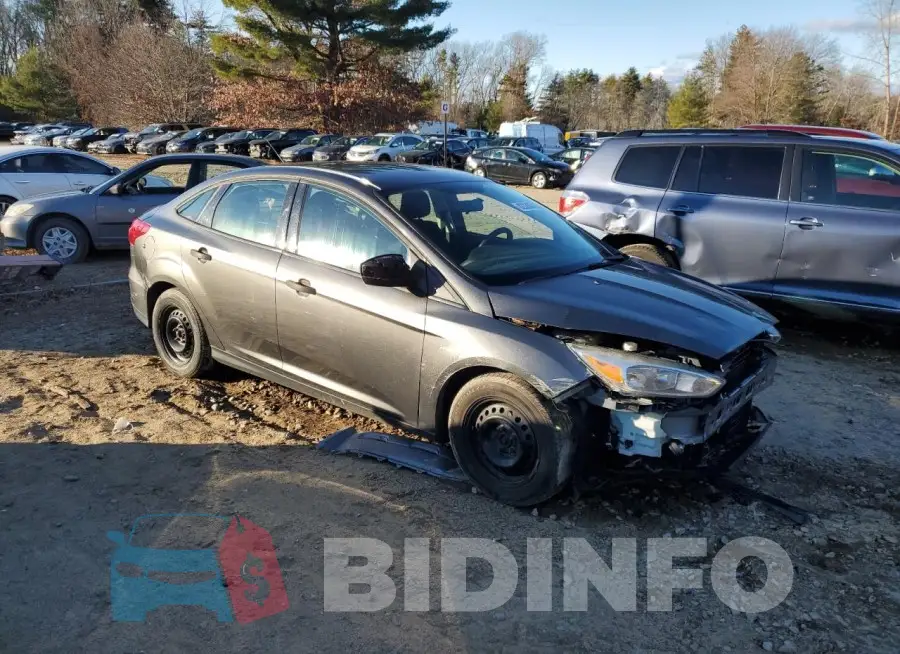 1FADP3E23HL284829 Photo# 4