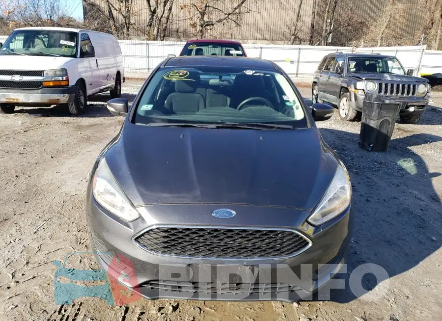 1FADP3F21GL388992 Photo# 5