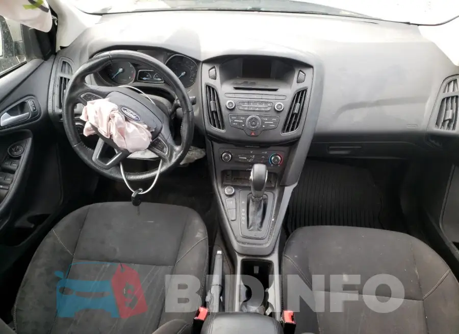 1FADP3F29HL205453 Photo# 8