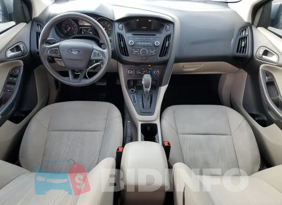 1FADP3F2XHL245749 Photo# 8