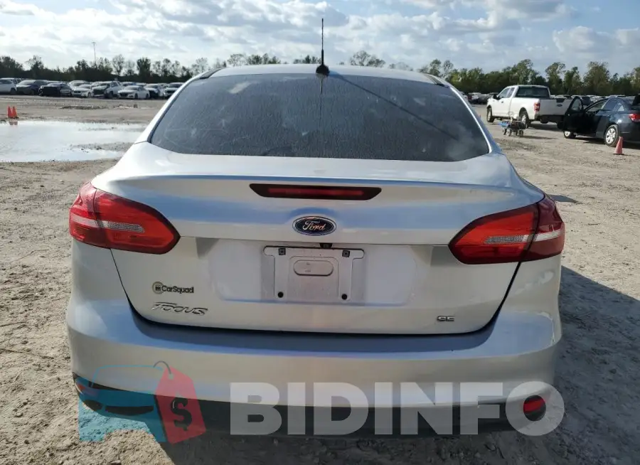 1FADP3F2XHL245749 Photo# 6
