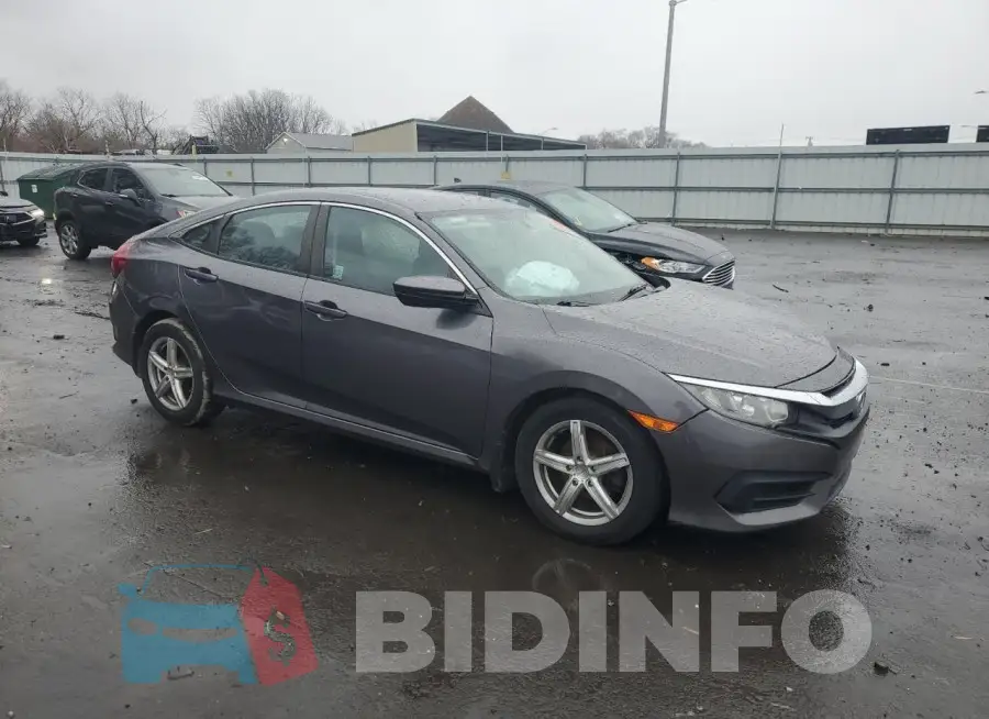 19XFC2F57HE008969 Photo# 4