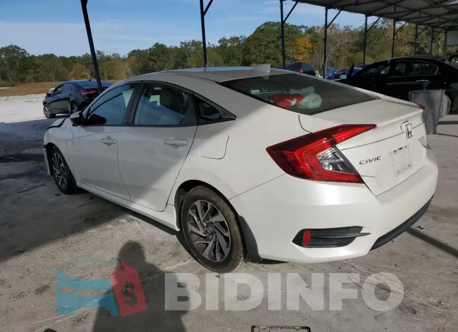 19XFC2F80HE044352 Photo# 2