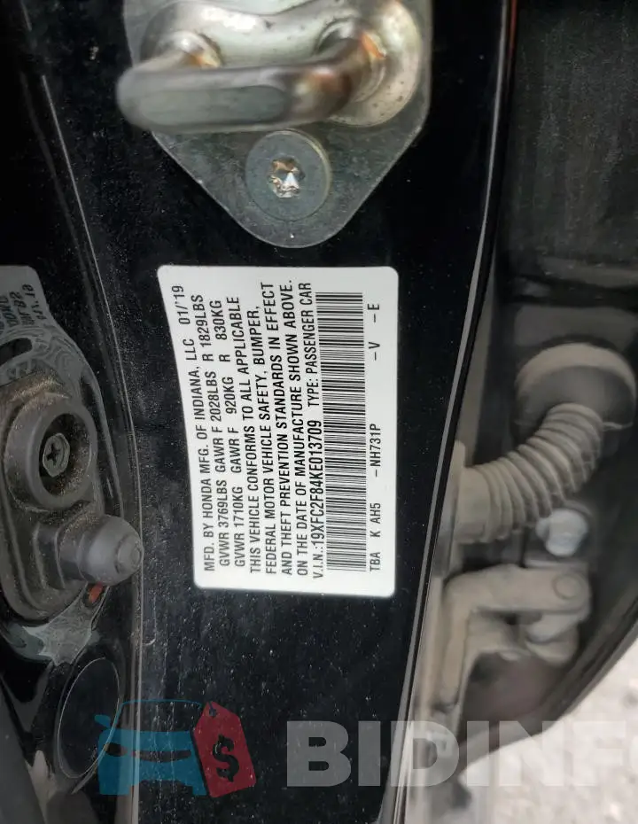 19XFC2F84KE013709 Photo# 12