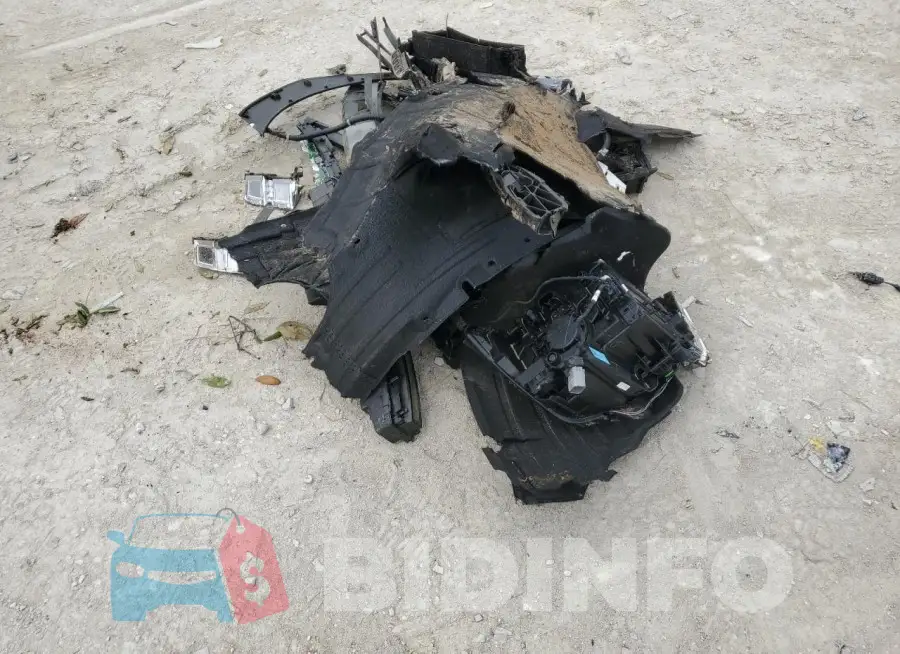 5NMP3DGL3RH048294 Photo# 13