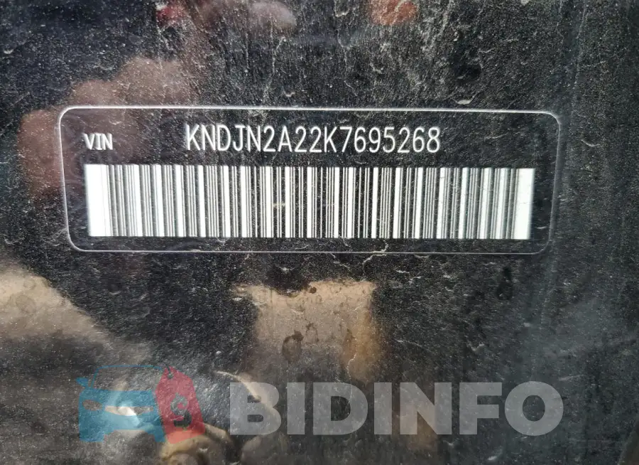 KNDJN2A22K7695268 Photo# 12