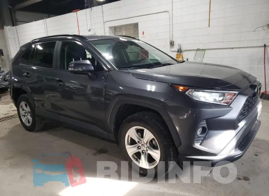 2T3P1RFV6LC123242 Photo# 4