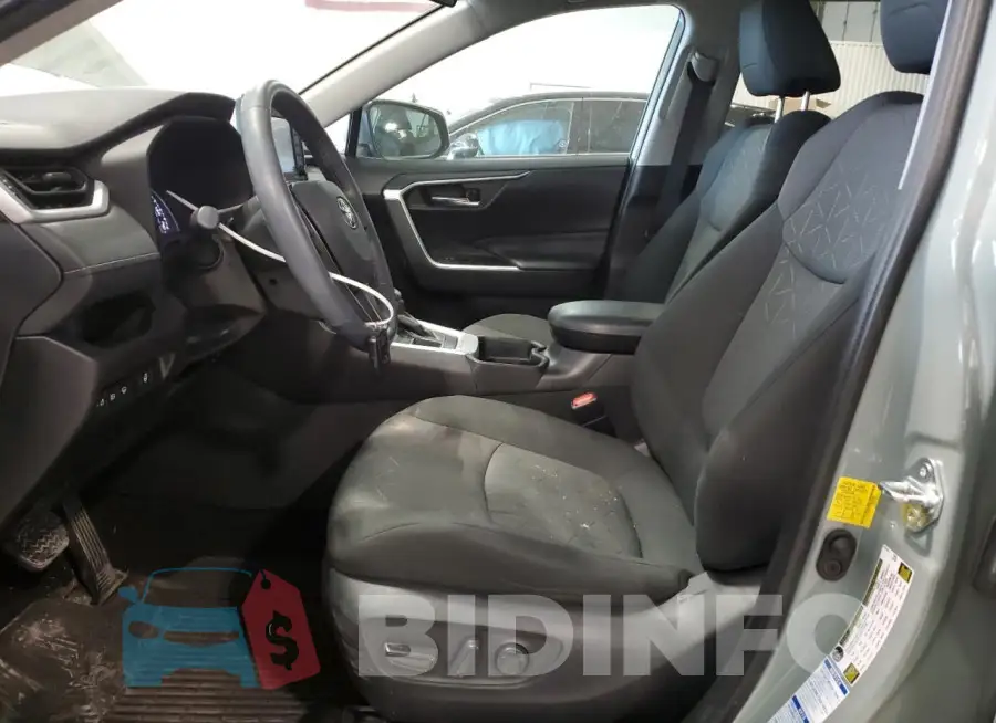 2T3P1RFVXMW151867 Photo# 7
