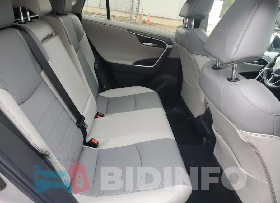 4T3D6RFV8PU124353 Photo# 10