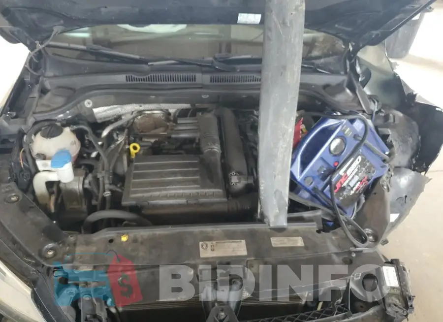 3VW267AJ2GM358096 Photo# 11