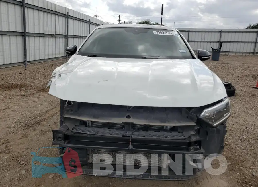 3VW6T7BUXMM057154 Photo# 5