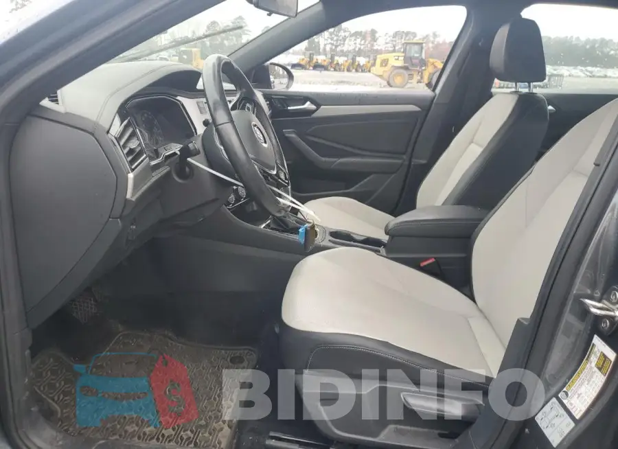 3VWCB7BUXKM209470 Photo# 7