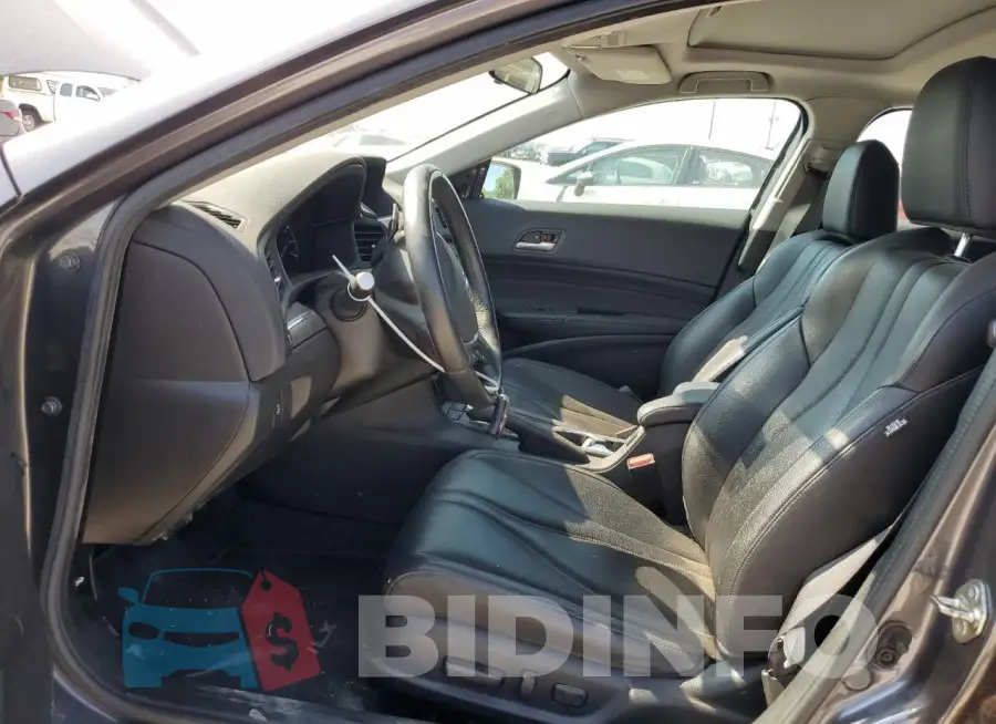 19UDE2F32KA003111 Photo# 7
