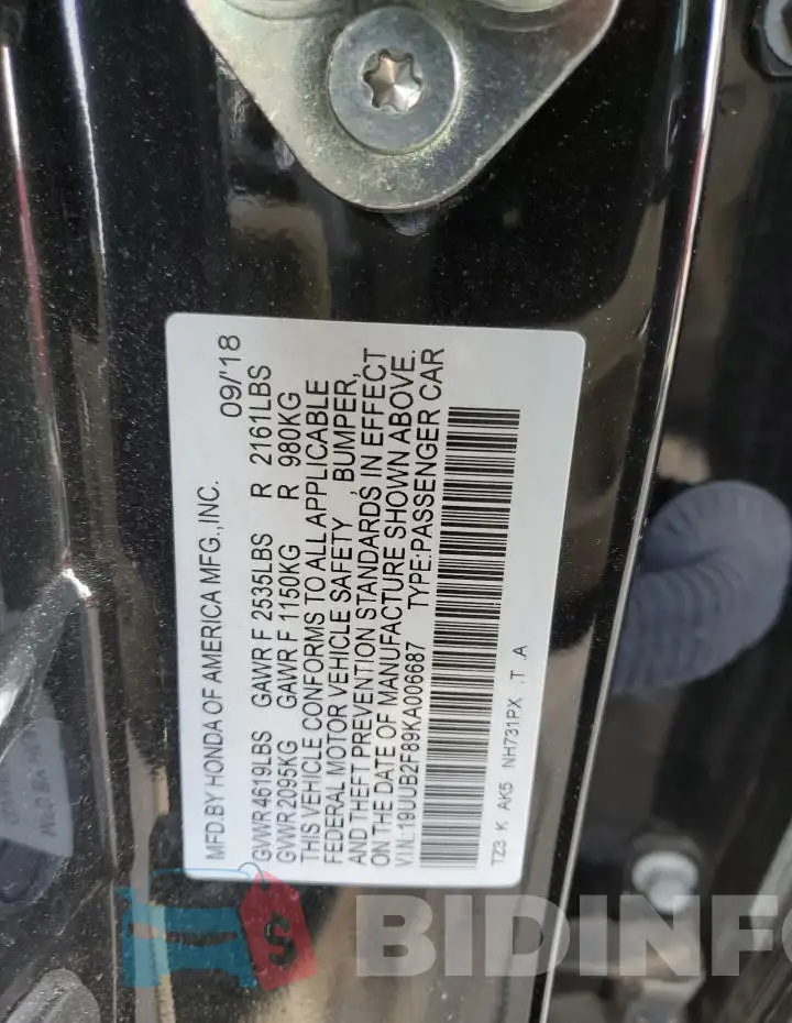 19UUB2F89KA006687 Photo# 12
