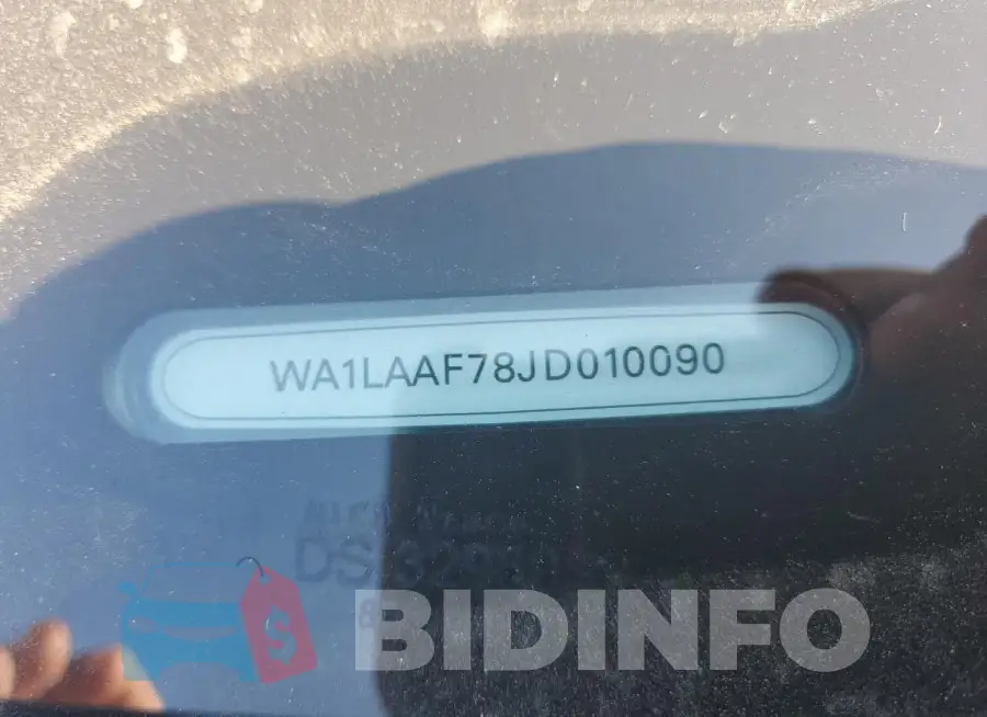 WA1LAAF78JD010090 Photo# 13