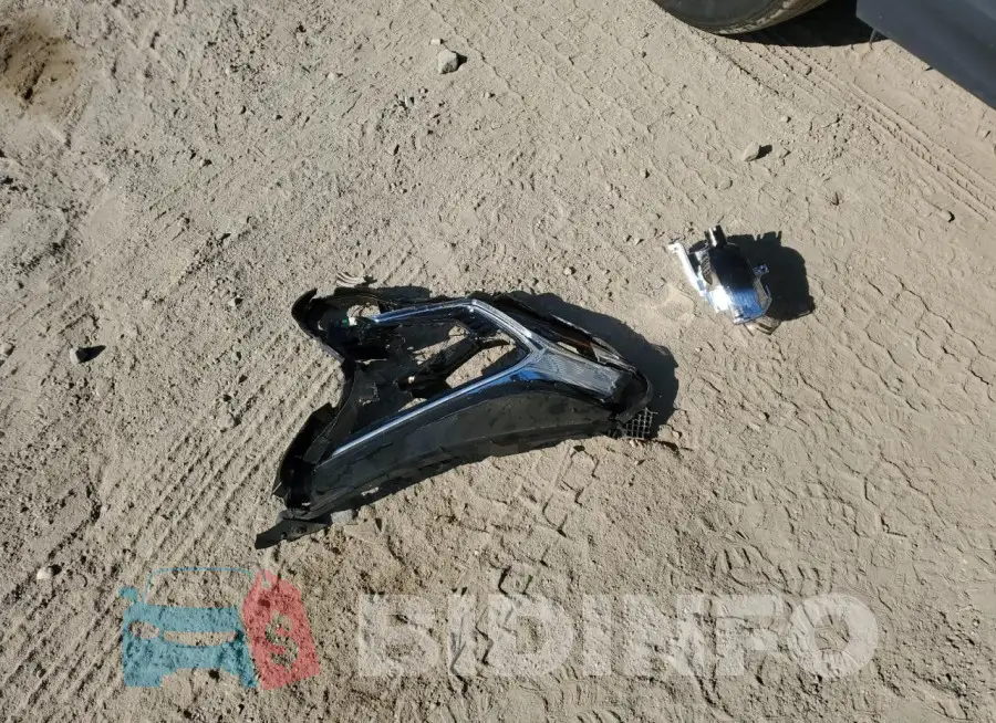 3GKALTEX2JL120491 Photo# 13