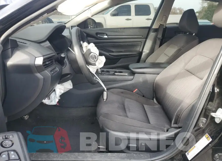 1N4BL4BV1LN317492 Photo# 7
