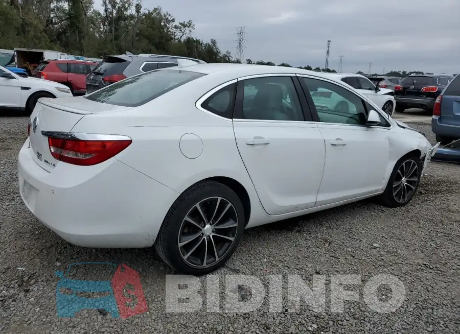1G4PW5SK7G4167334 Photo# 3