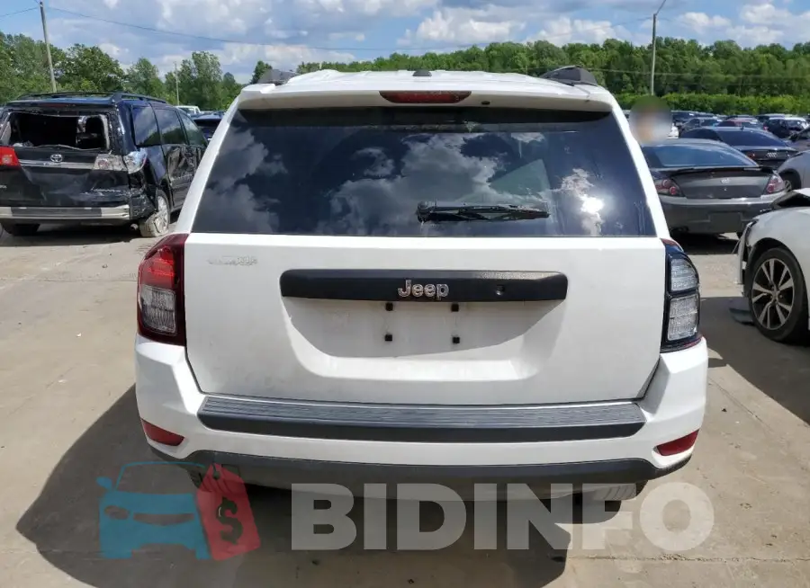 1C4NJCBA4HD185247 Photo# 6