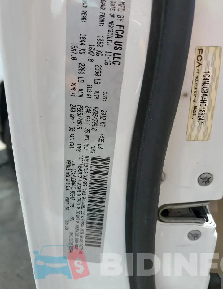 1C4NJCBA4HD185247 Photo# 13