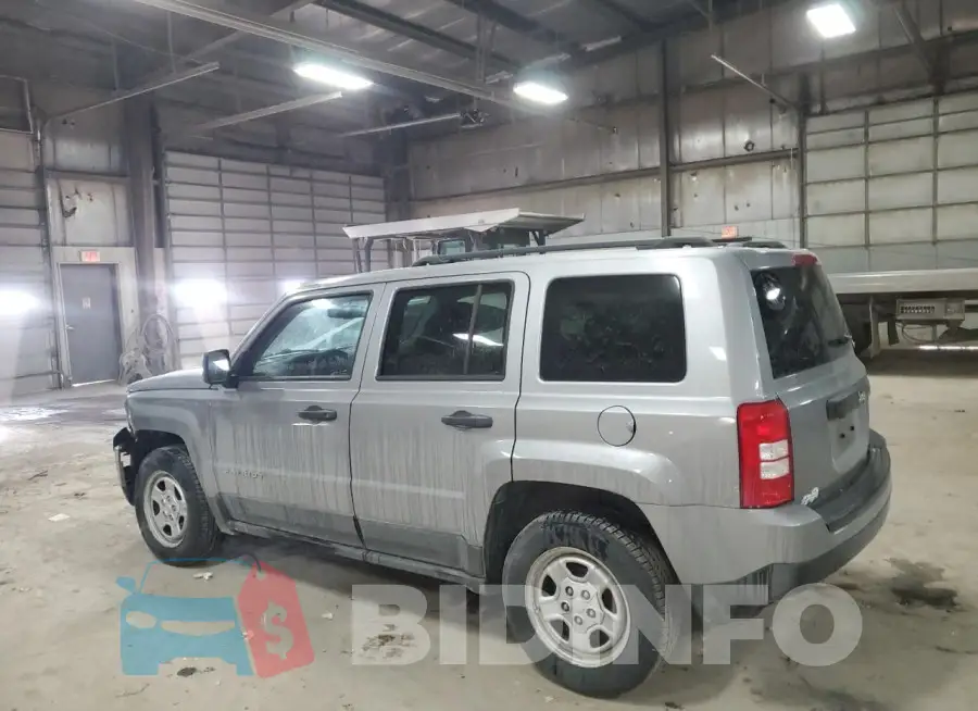 1C4NJPBA3GD761187 Photo# 2