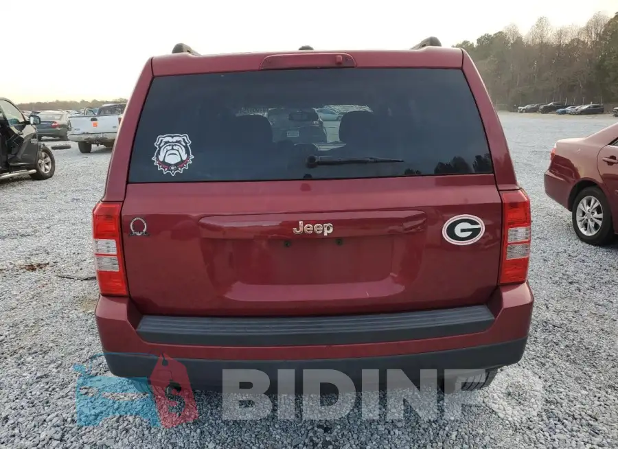 1C4NJPBB2GD700549 Photo# 6