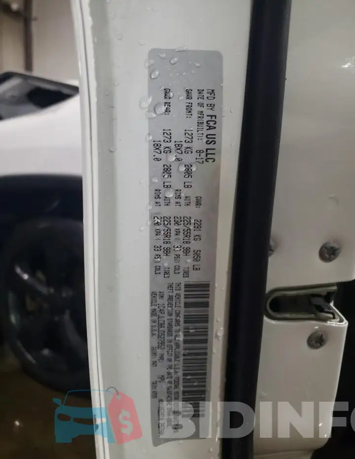 1C4PJLCB8JD527952 Photo# 14