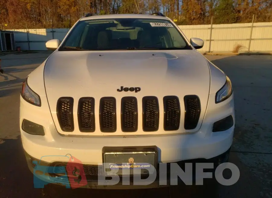1C4PJMCX4JD582643 Photo# 5
