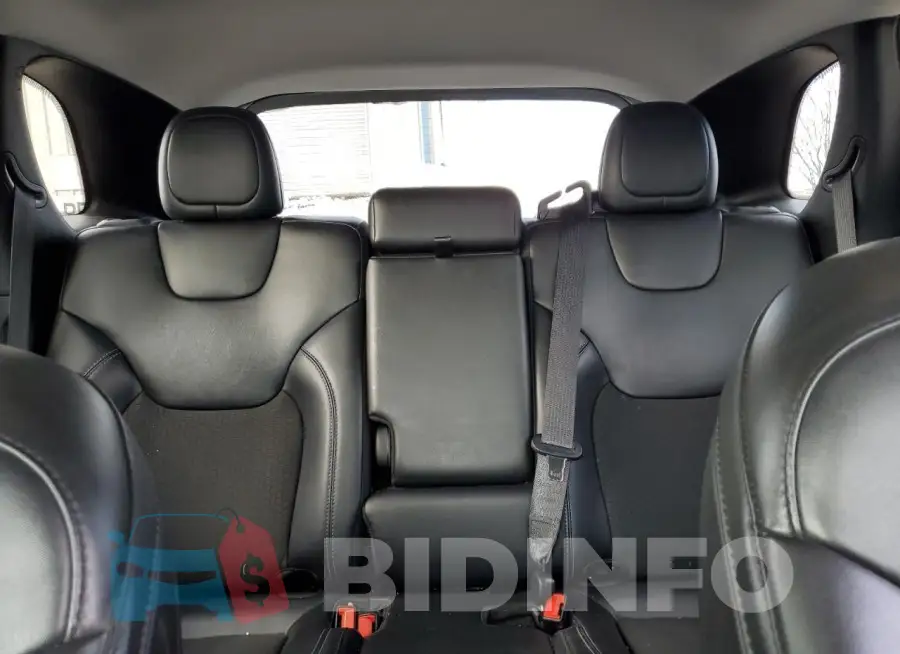 1C4PJMLB3KD484726 Photo# 10
