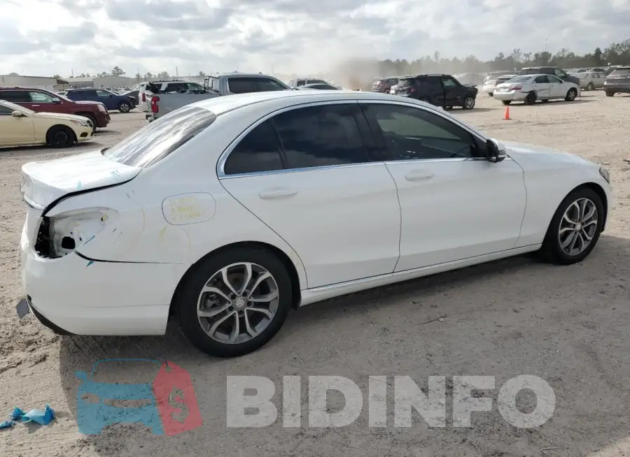 55SWF4JB4GU118451 Photo# 3