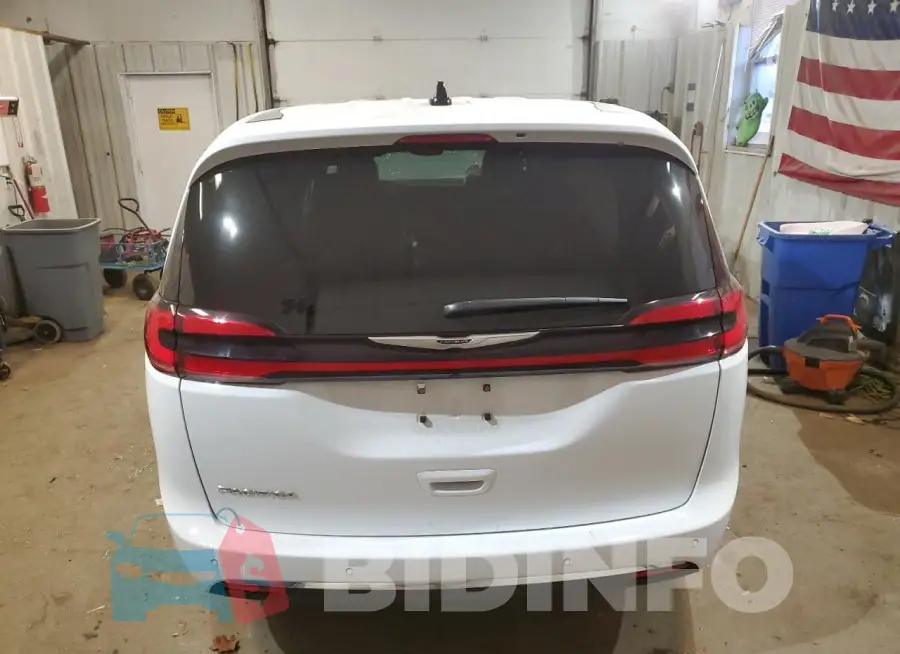 2C4RC1BG5SR511615 Photo# 6