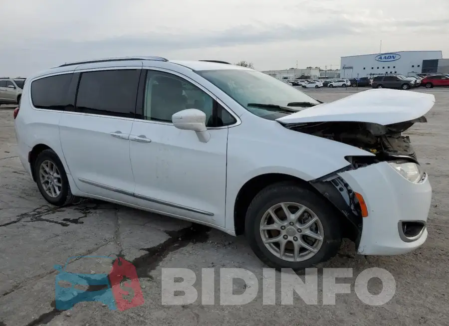 2C4RC1BG9LR157583 Photo# 4