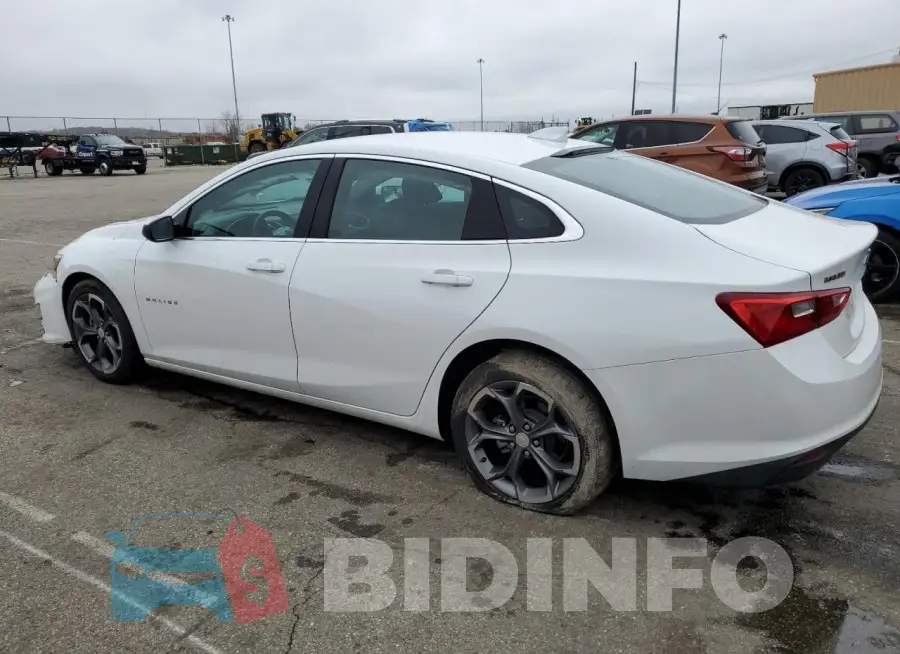 1G1ZD5ST8PF211253 Photo# 2