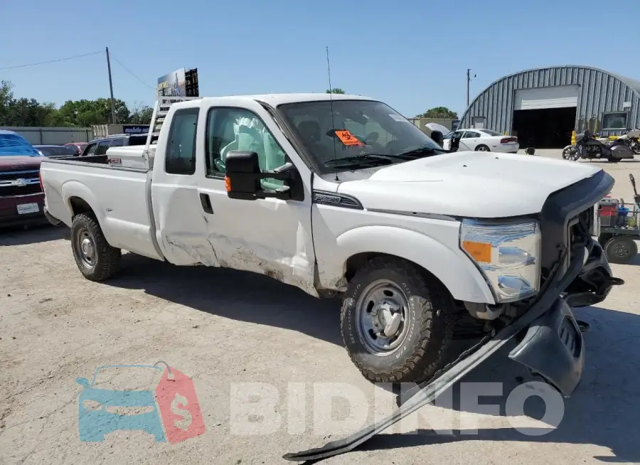 1FT7X2A61GEC25758 Photo# 4