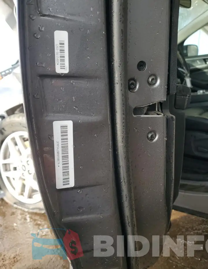 2FMPK4J90RBA90674 Photo# 14