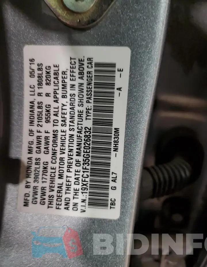 19XFC1F35GE026832 Photo# 13