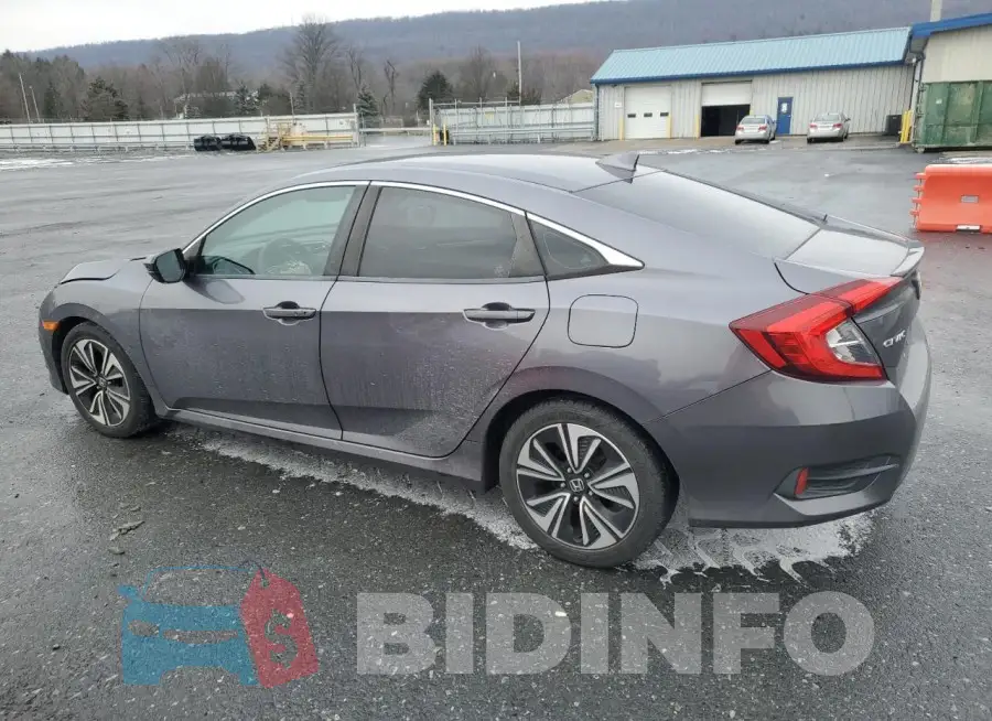 19XFC1F3XHE214814 Photo# 2