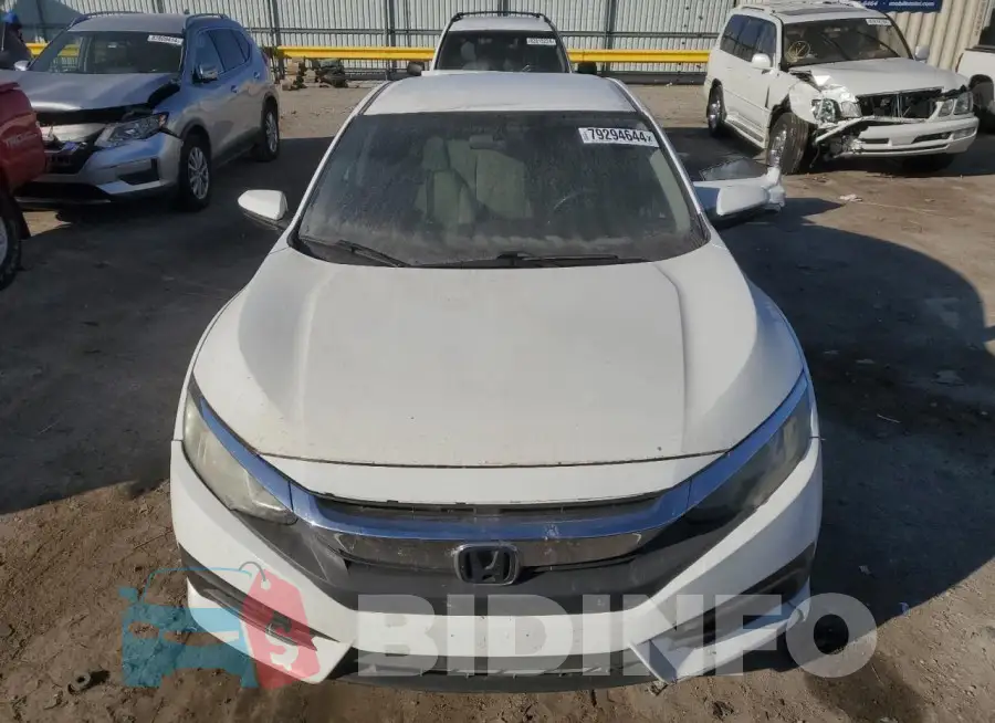 19XFC2F56GE092765 Photo# 5