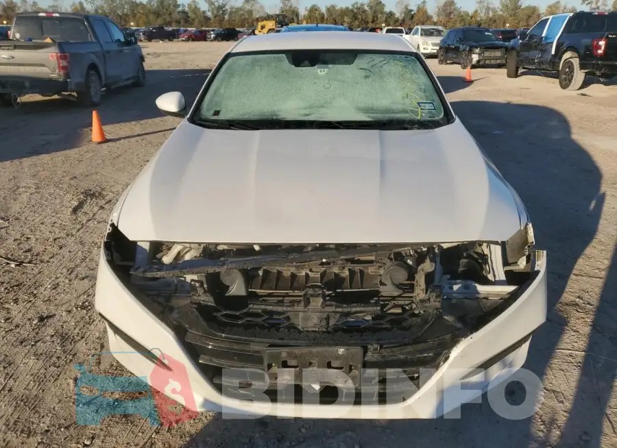 1HGCV1F33JA217304 Photo# 5