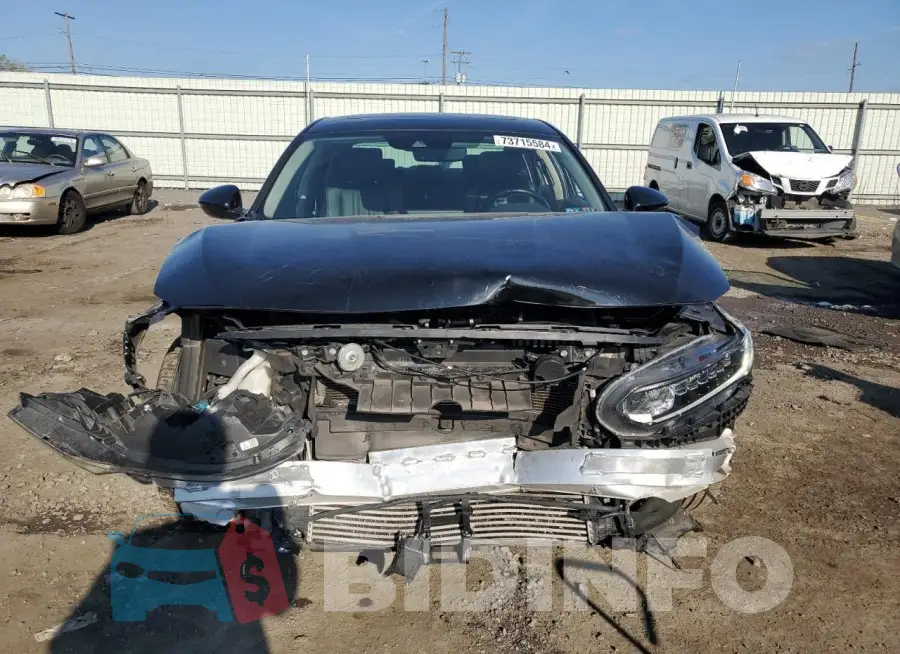 1HGCV2F52KA019080 Photo# 5
